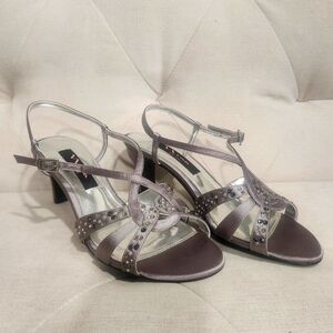 Nina Studded Heels Size 7